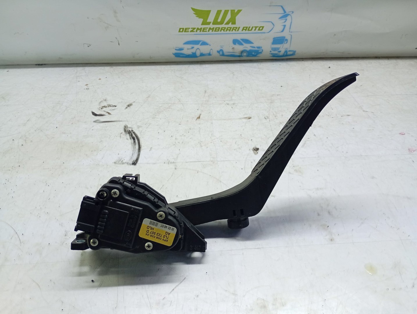 Pedala acceleratie 7l0723507d Volkswagen Touareg 1 (7L) (2002 - 2007)