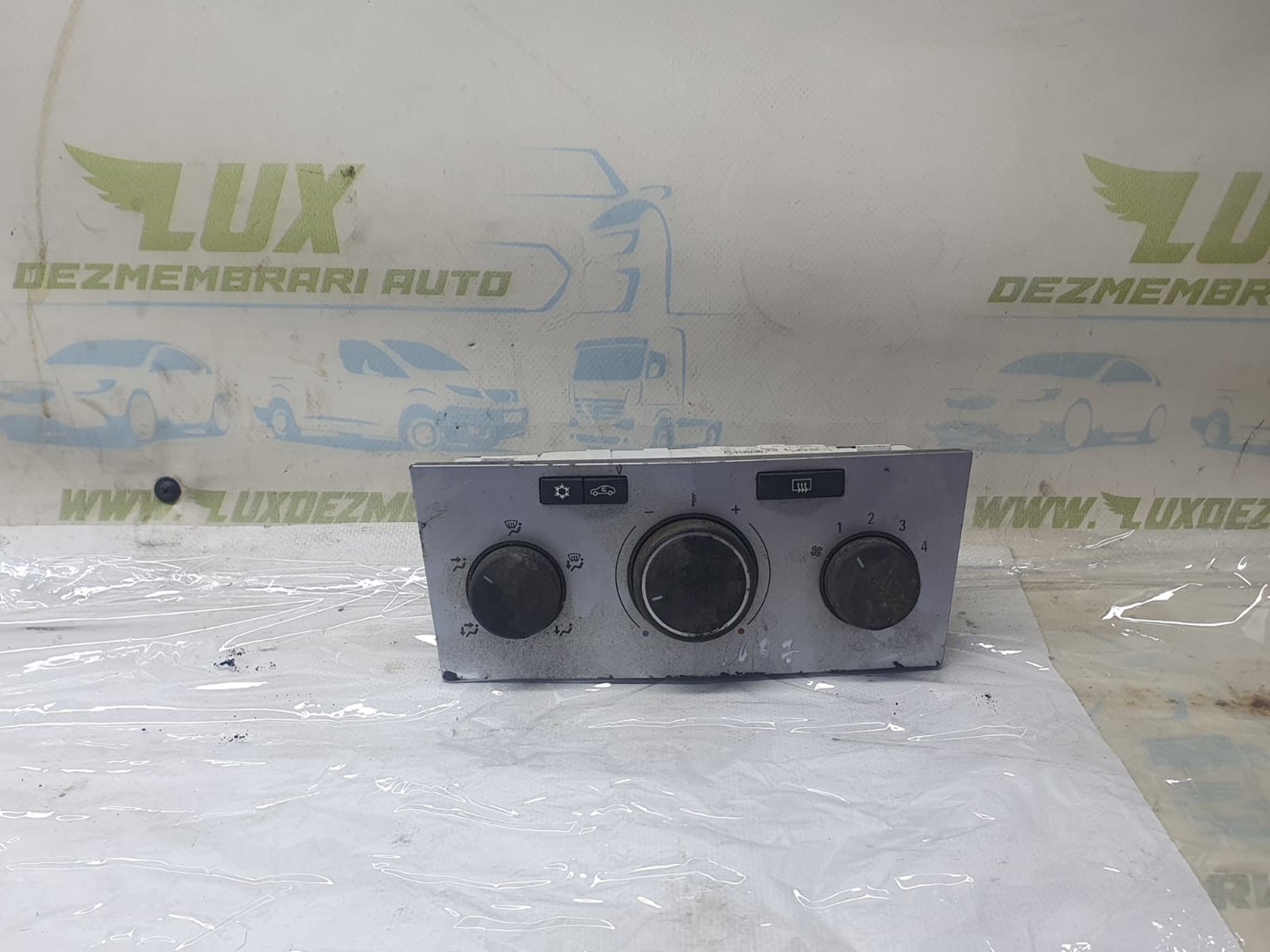 Panou clima ac 13201299 Opel Astra H (2004 - 2007)