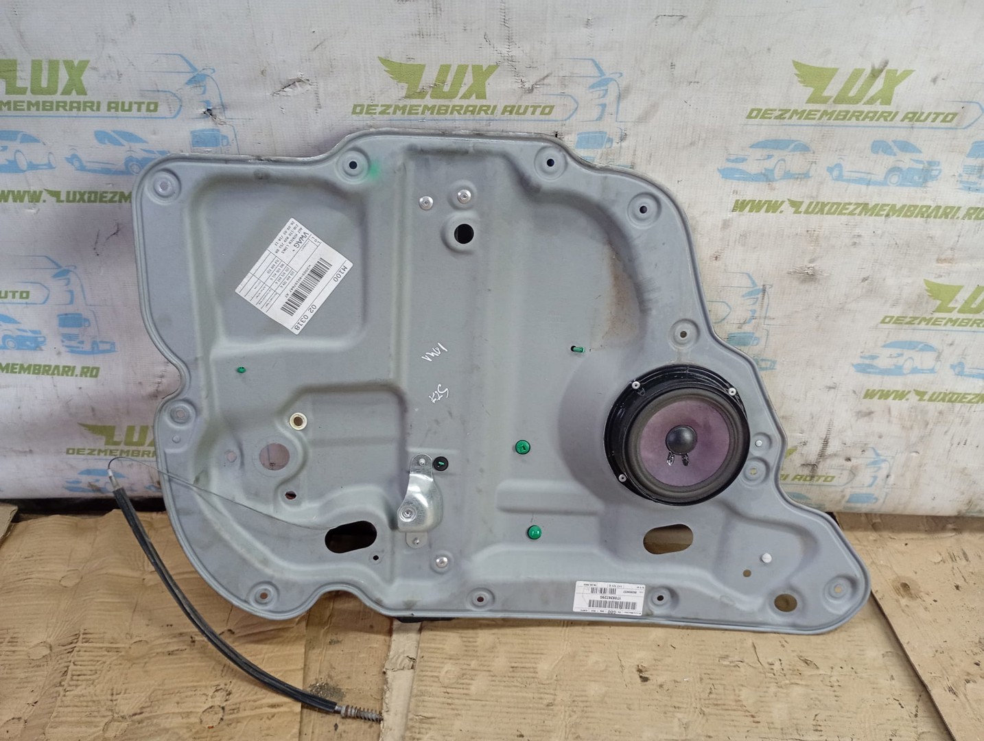 Macara geam stanga spate 1T0839729G Volkswagen Touran 1 (2003 - 2006)