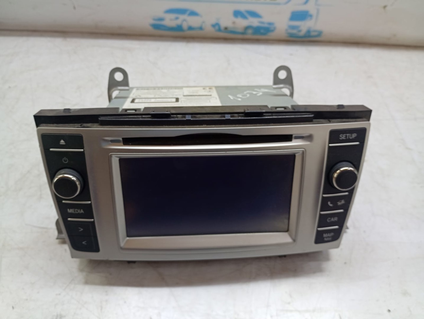 Radio cd 10r-038056 Toyota Avensis 3 T27 (facelift) (2011 - 2015)