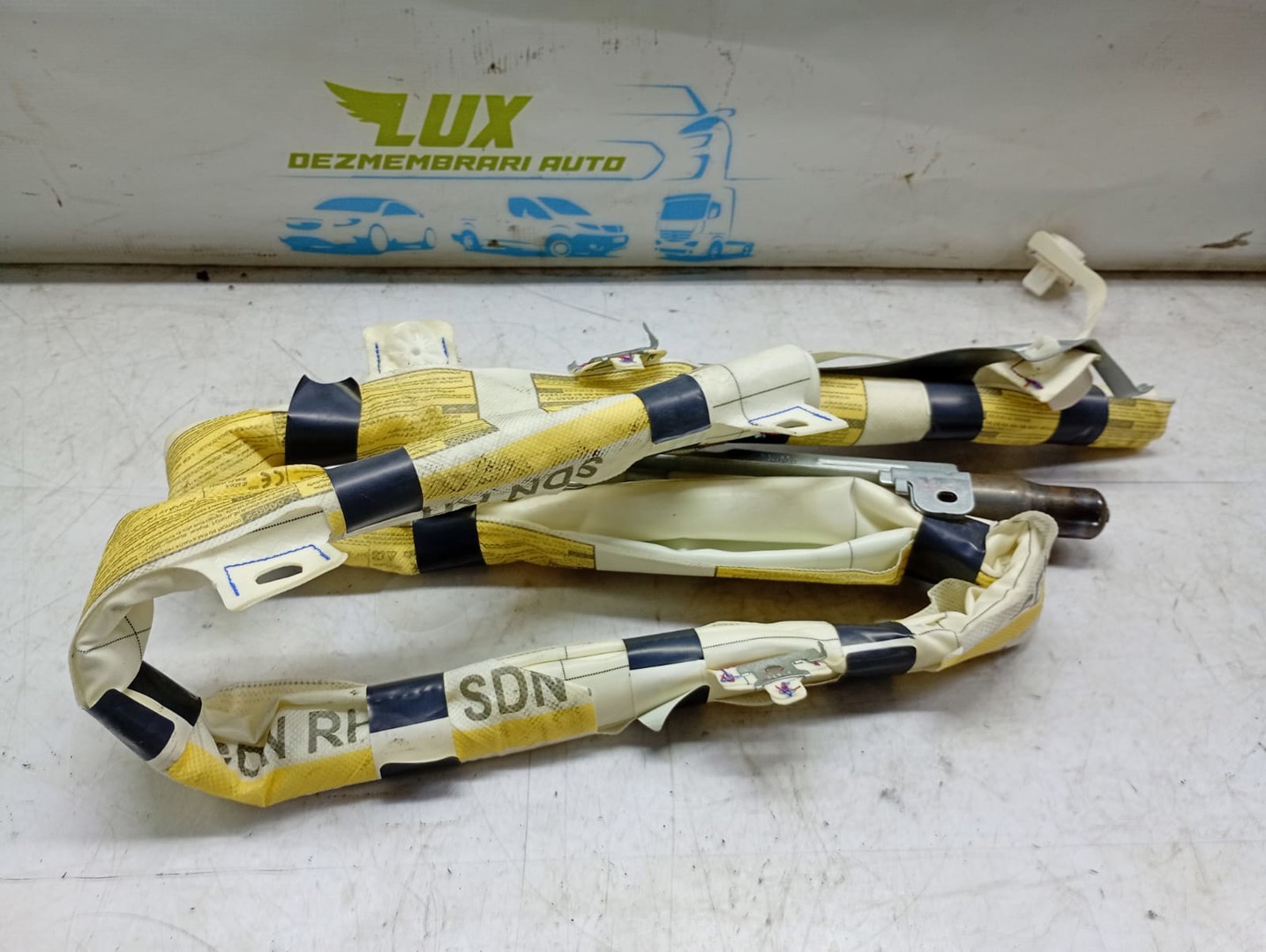 Airbag cortina dreapta 6096982 Toyota Avensis 3 T27 (facelift) (2011 - 2015)