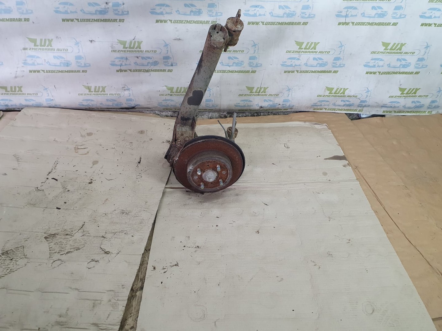 Fuzeta stanga spate Honda Civic 7 (2000 - 2005)