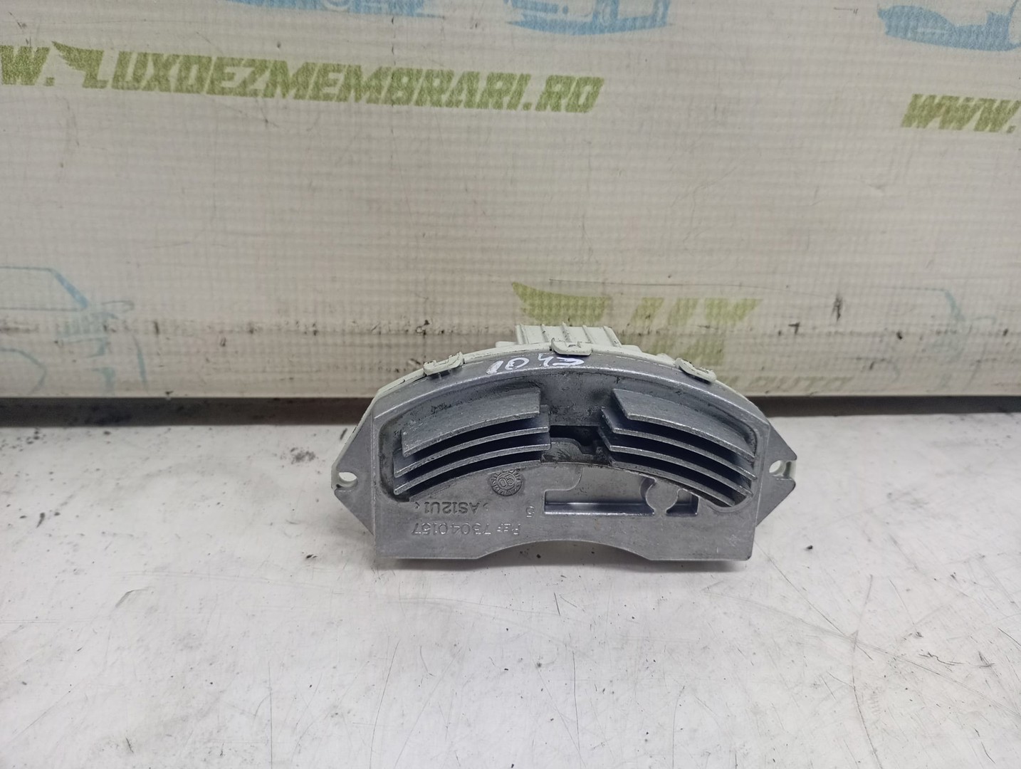 Rezistenta trepte 985464F BMW Seria 3 E90 (2004 - 2010)