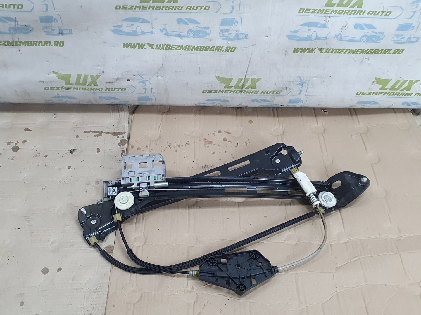 Macara geam dreapta spate Volkswagen Passat CC 1 (2008 - 2012)