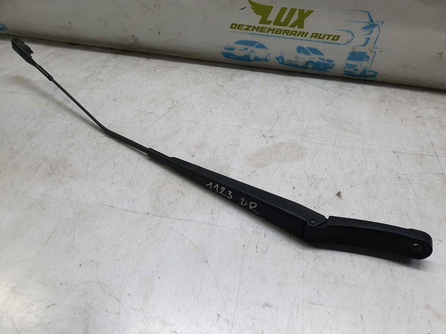 Brat stergator parbriz dreapta 5q0915181J Skoda Octavia 3 (facelift) (2017 - 2020)