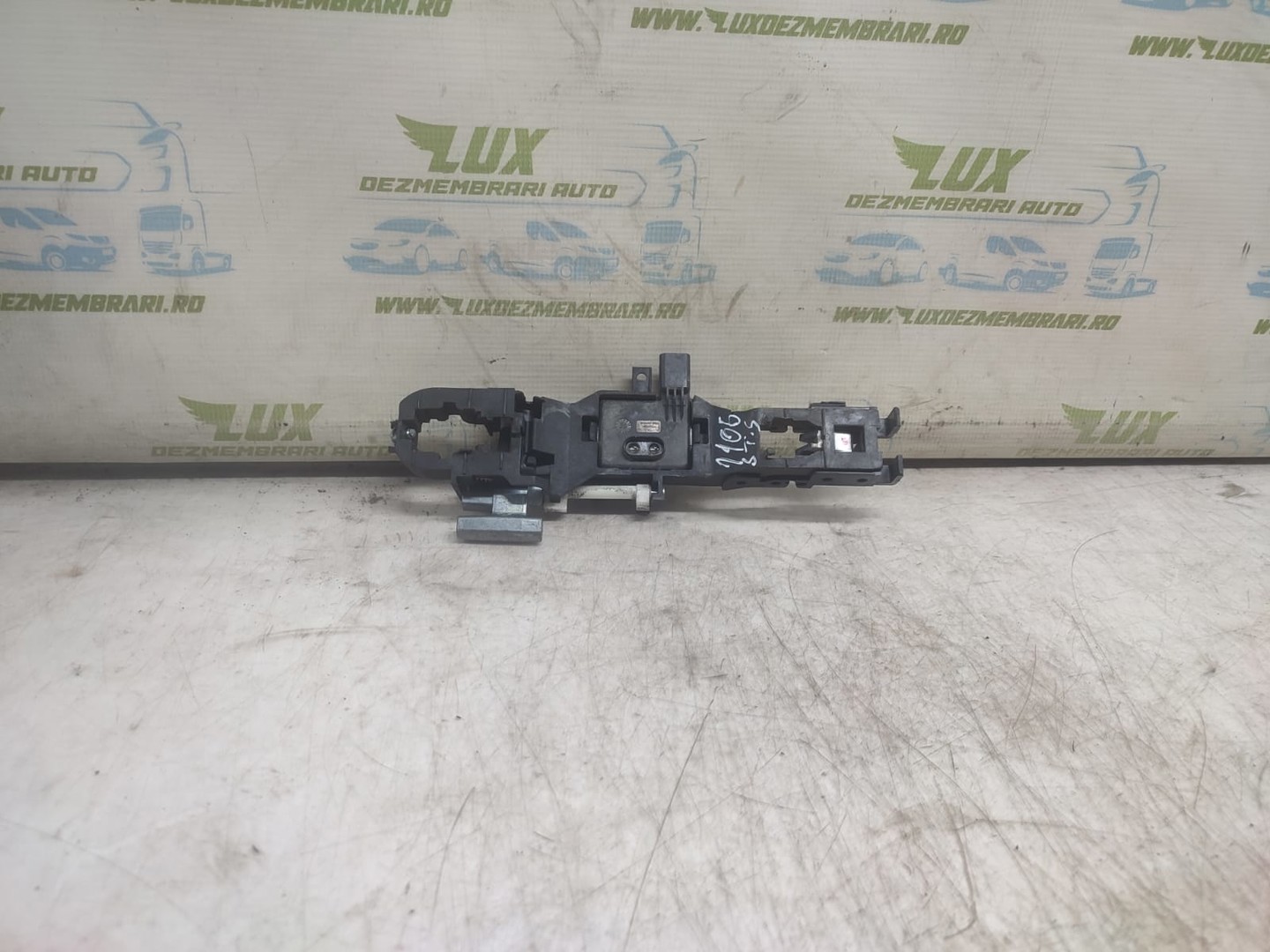Suport maner exterior 80611JY00 Renault Koleos 1 (2008 - 2011)
