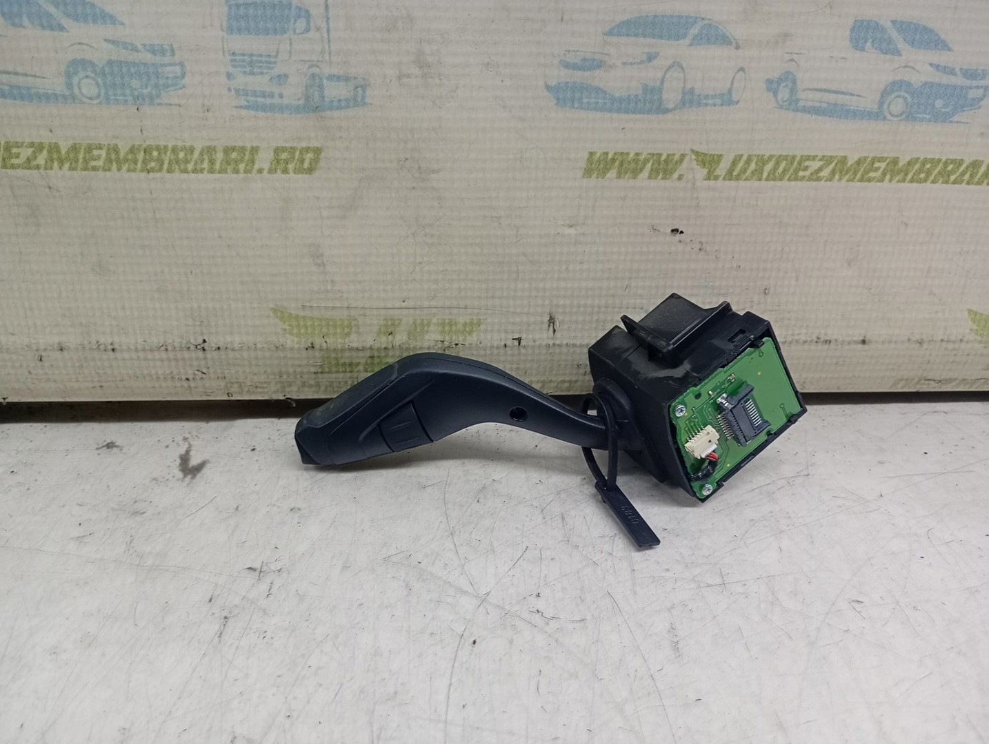 Maneta stergatoare F1ET-17A553-BA Ford Focus 3 (2011 - 2015)