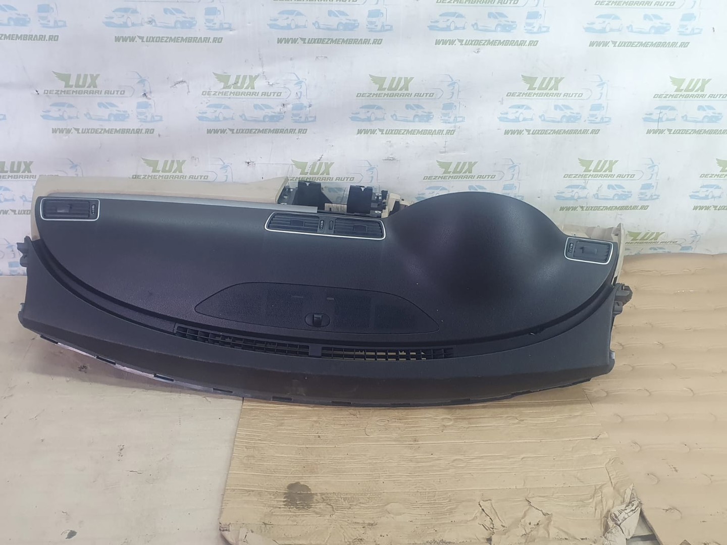 Plansa bord Volkswagen Passat B7 (2010 - 2015)