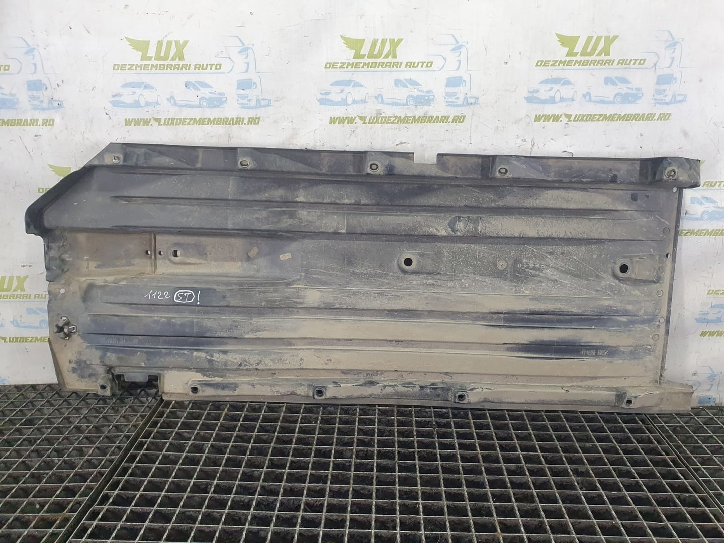 Scut caroserie stanga 72823-61m0 Suzuki SX4 2 (2013 - 2016)