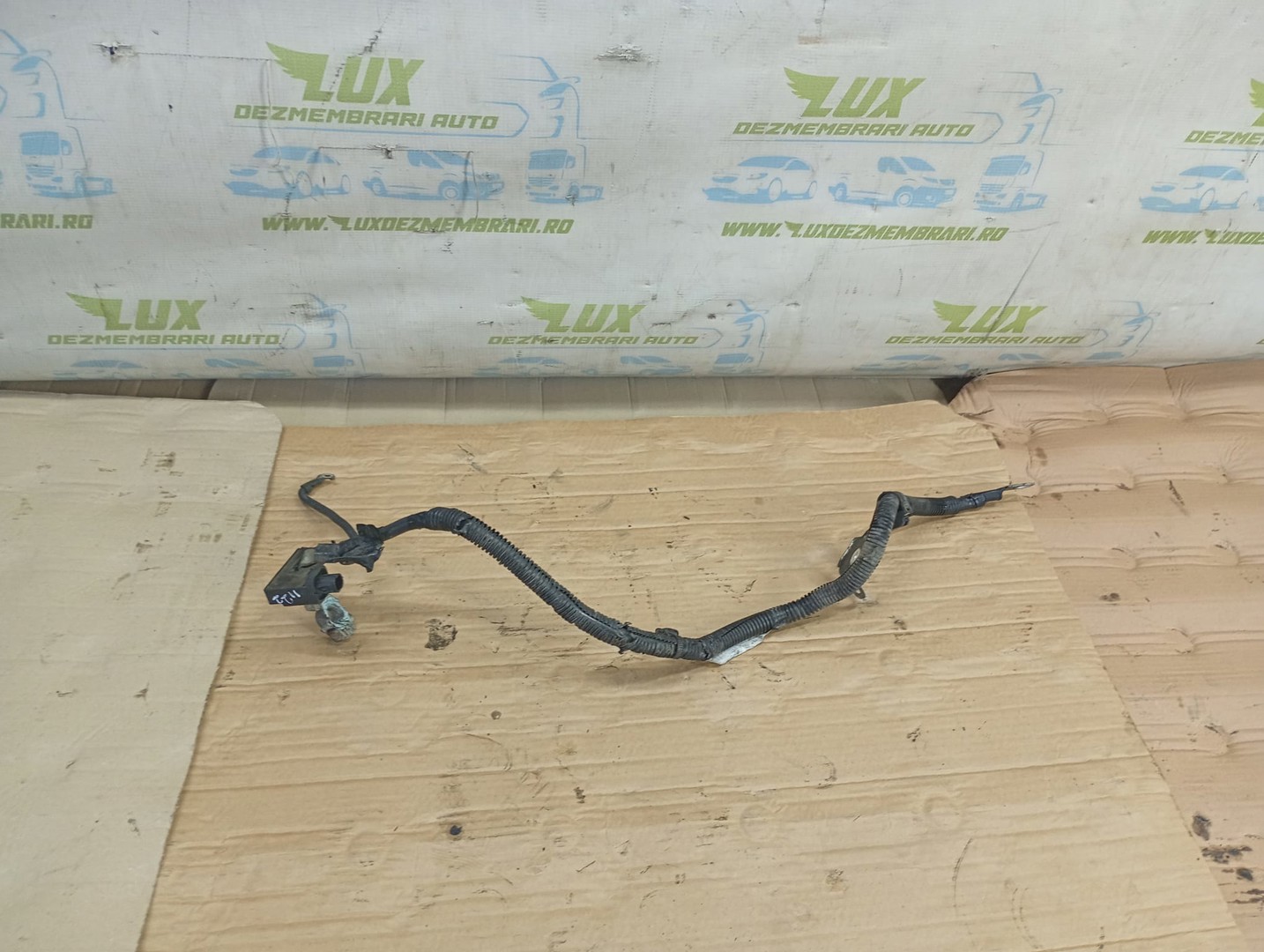 Borna baterie 32810-68L10 Suzuki SX4 2 (2013 - 2016)