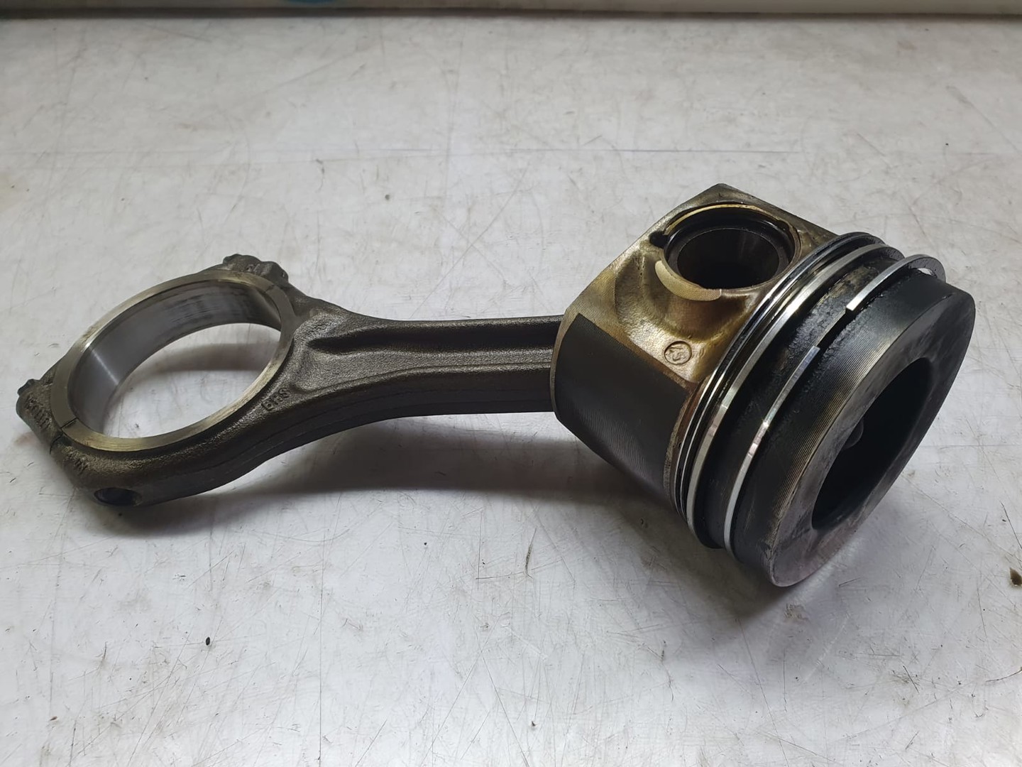 Piston cu biela Audi A8 D4/4H (2010 - 2014)