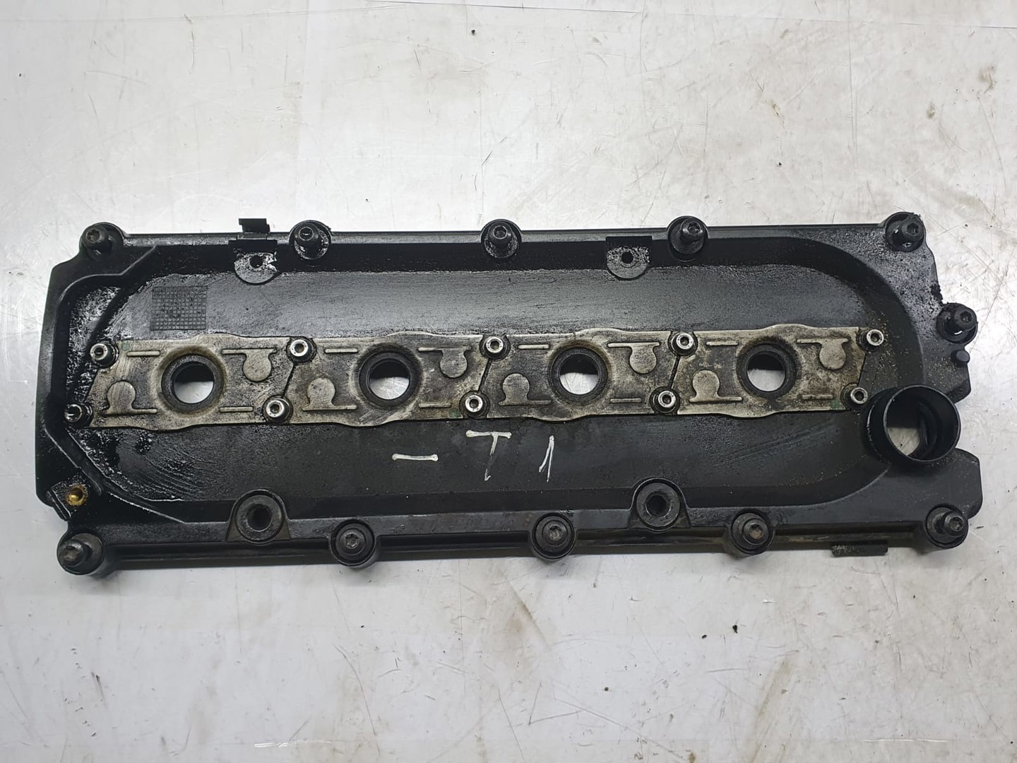 Capac culbutori 057103469L Audi A8 D4/4H (2010 - 2014)