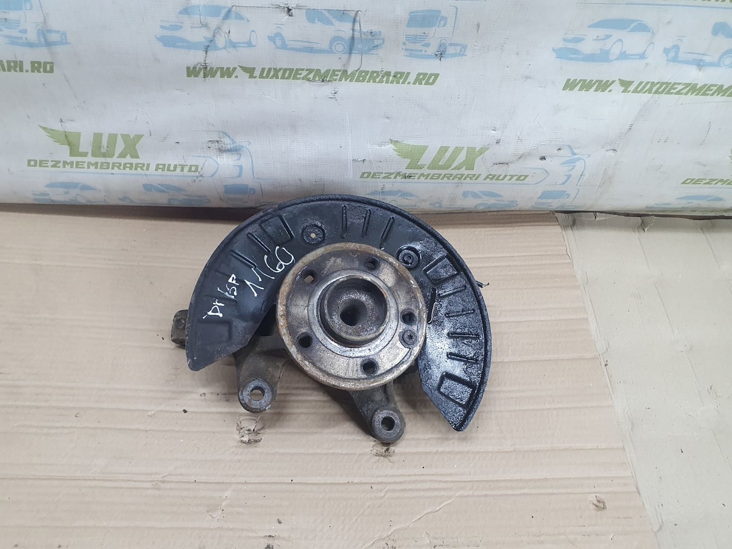 Fuzeta dreapta fata Mercedes Benz Vito W639 (2003 - 2010)