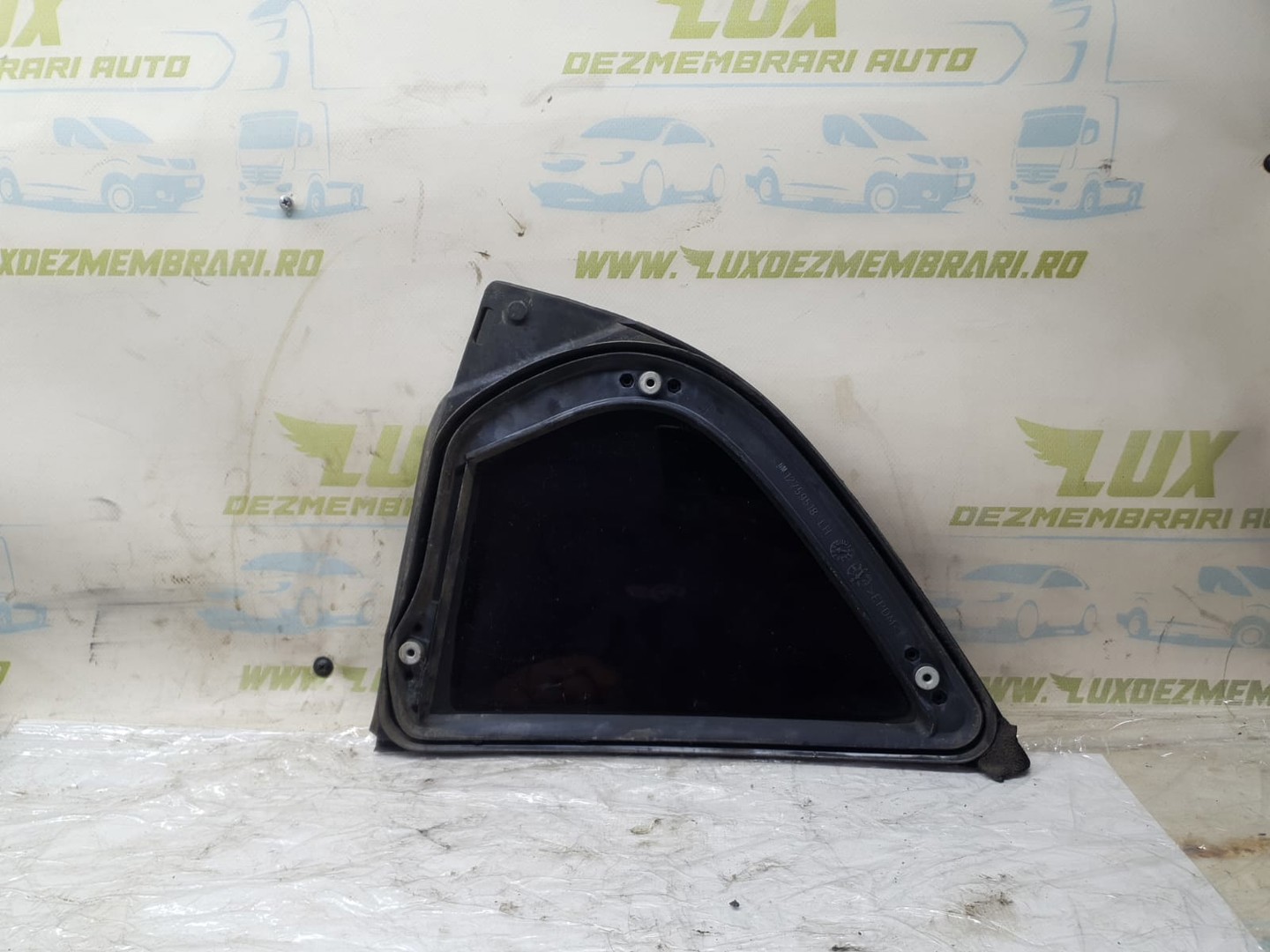 Geam fix stanga spate Cadillac BLS 1 (2006 - 2009)