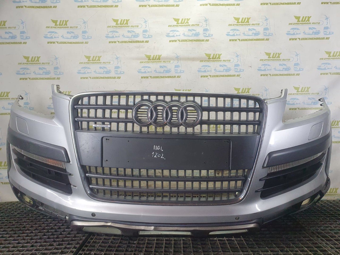 Bara fata Audi Q7 4L (2005 - 2009)