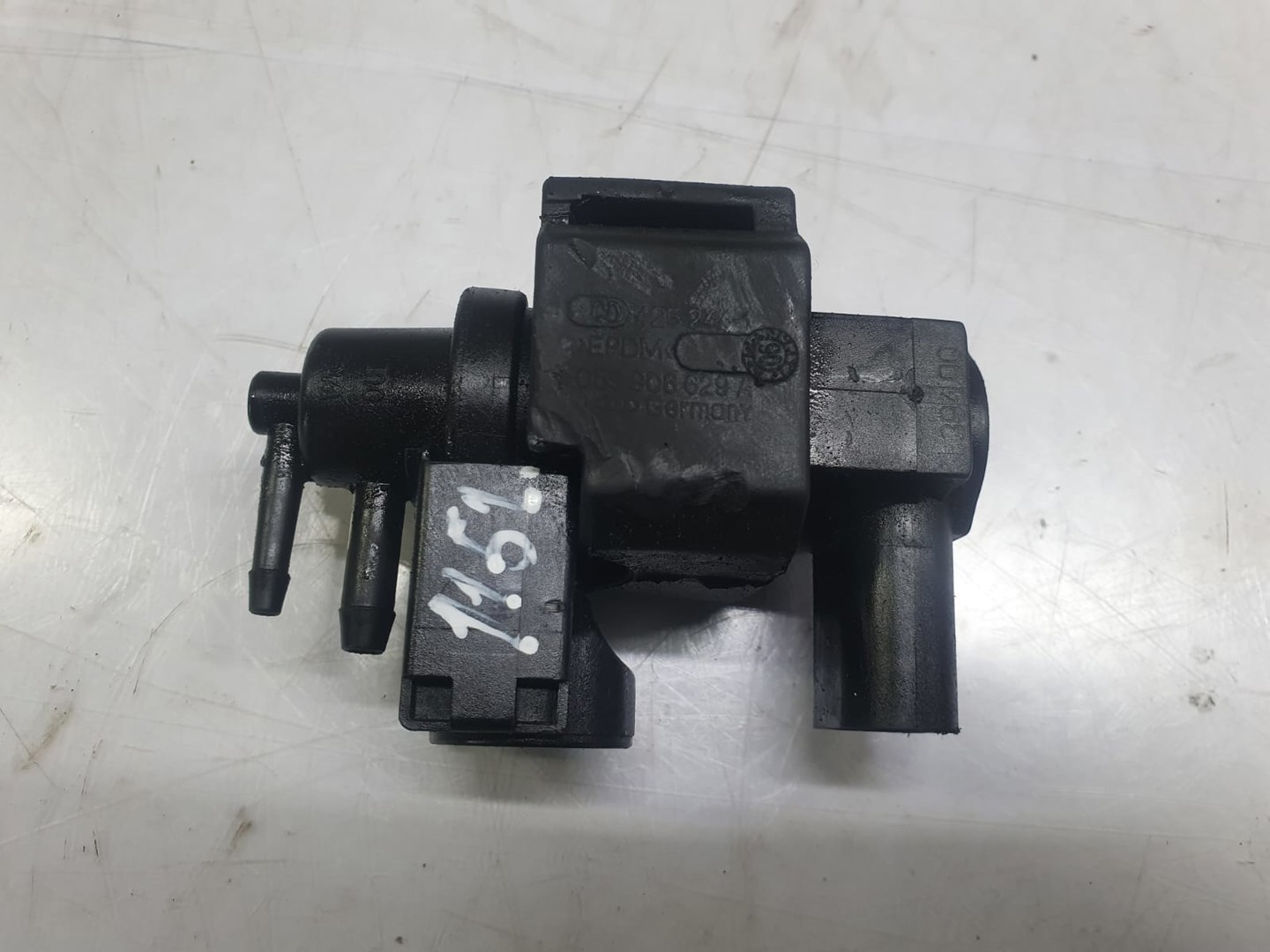 Electrovalva vacuum 059906629a Audi Q7 4L (2005 - 2009)