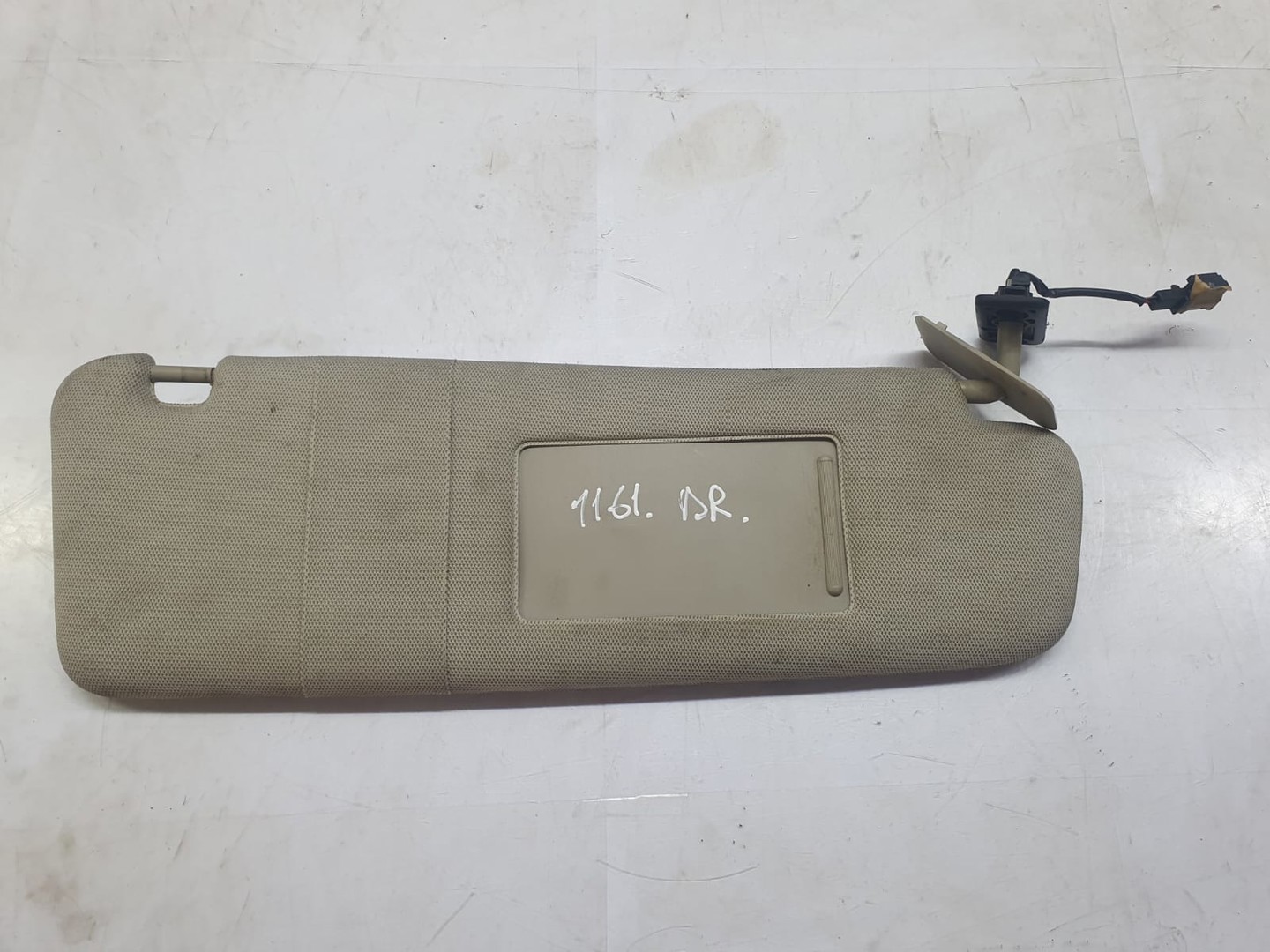 Parasolar dreapta 4L0857552 Audi Q7 4L (2005 - 2009)