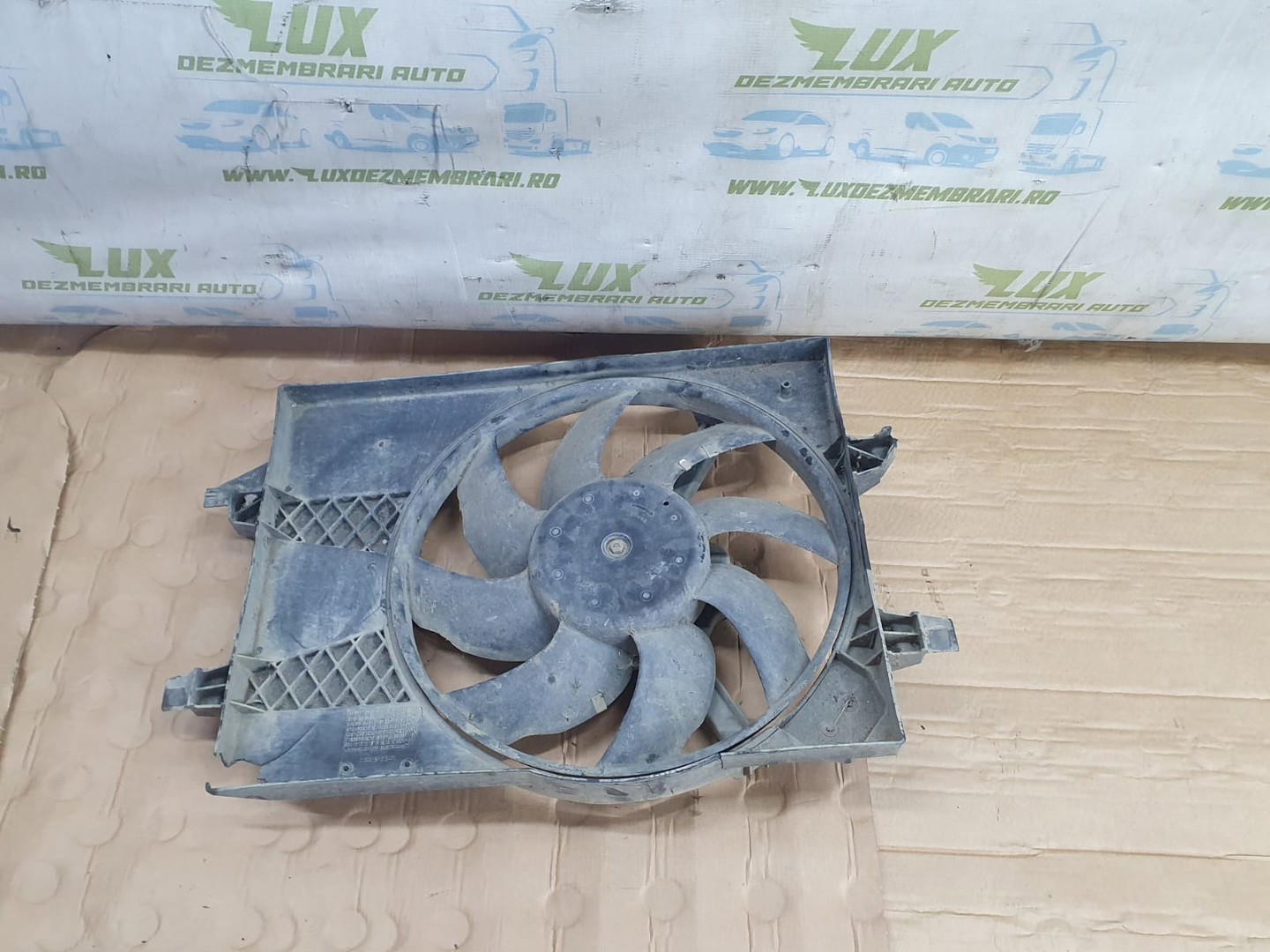 Electroventilator gmv 8240451 Ford Fiesta 5 (2001 - 2007)