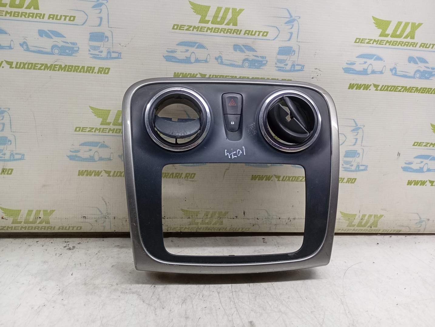 Ornament interior 682601926R Dacia Logan 2 (2013 - 2016)