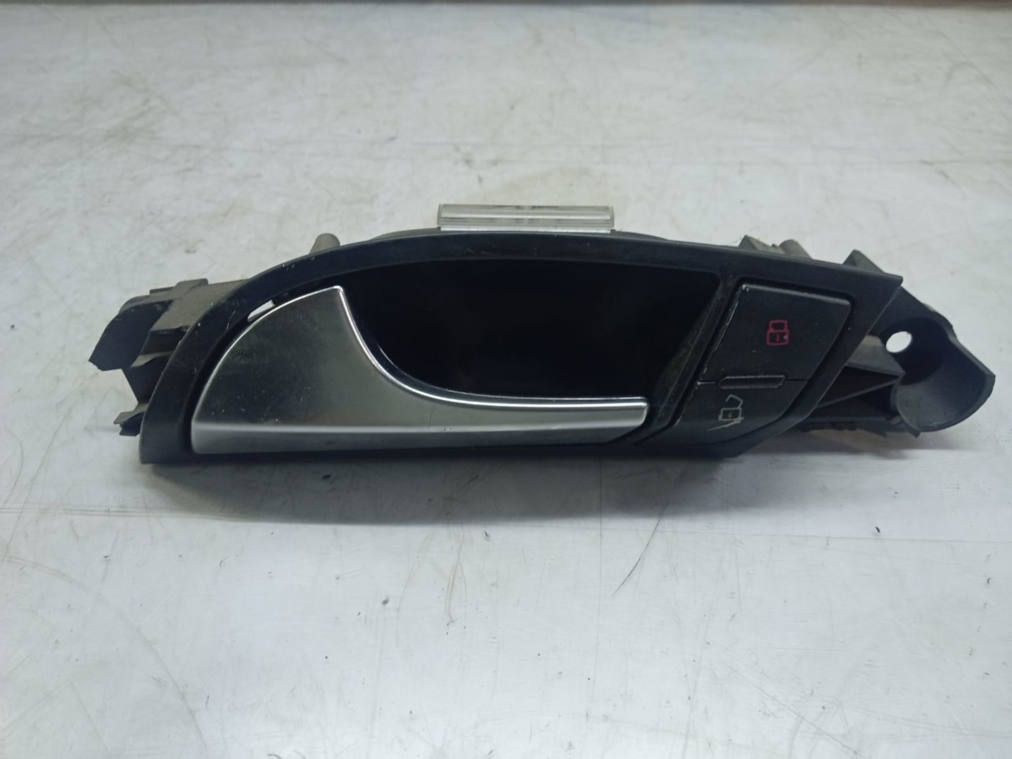 Maner interior stanga fata 4l0837019 Audi Q7 4L (2005 - 2009)