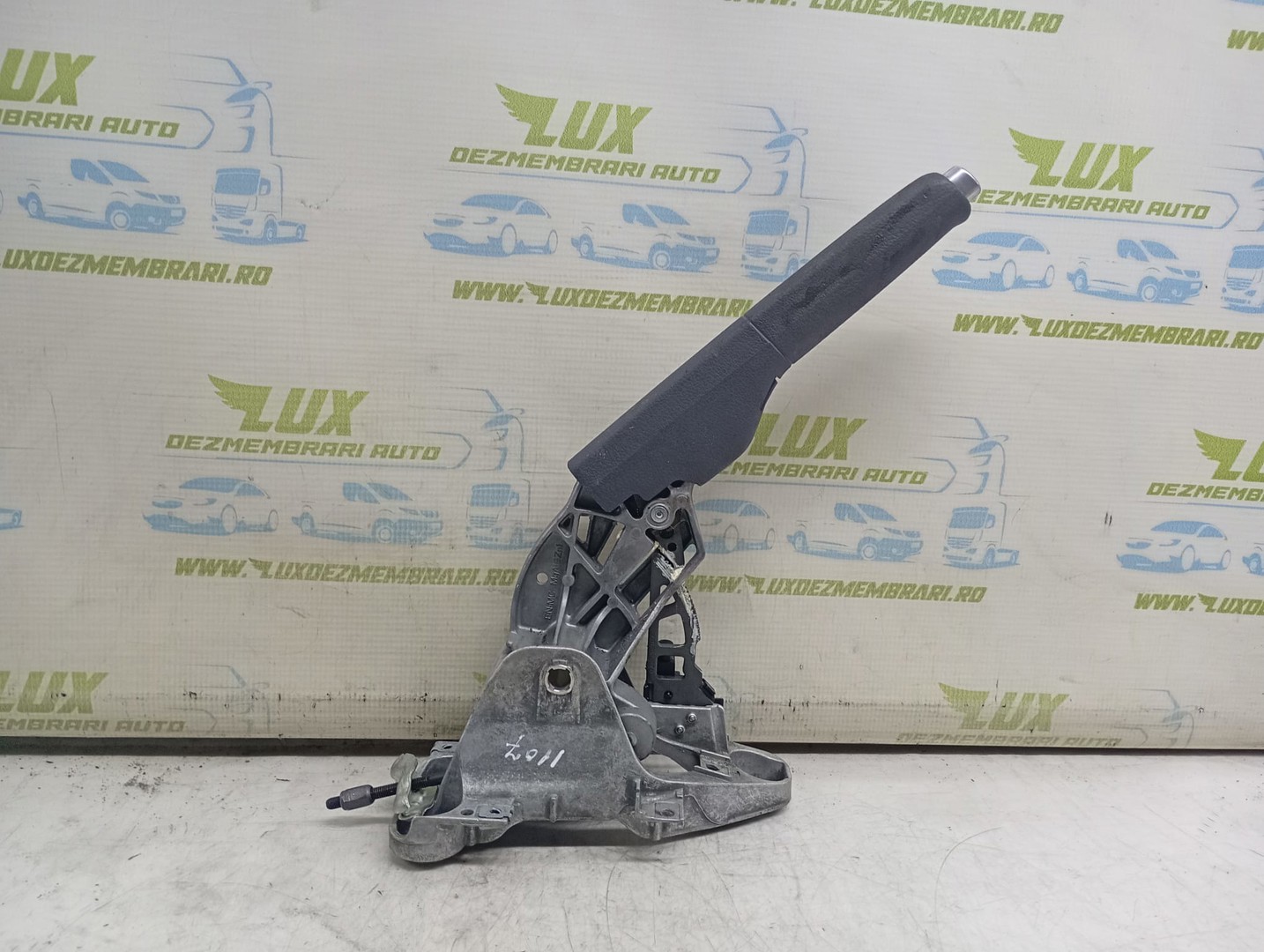 Maneta frana de mana 1K0711303 Volkswagen Golf 5 (2003 - 2009)