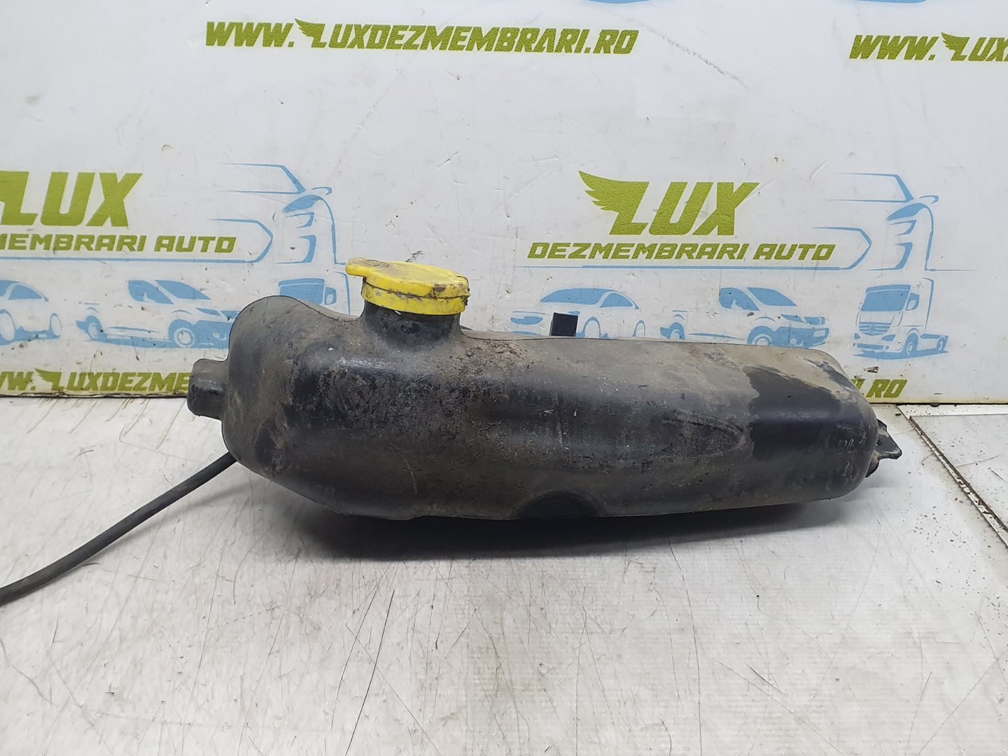 Vas lichid parbriz 289104583R Dacia Logan 2 (2013 - 2016)