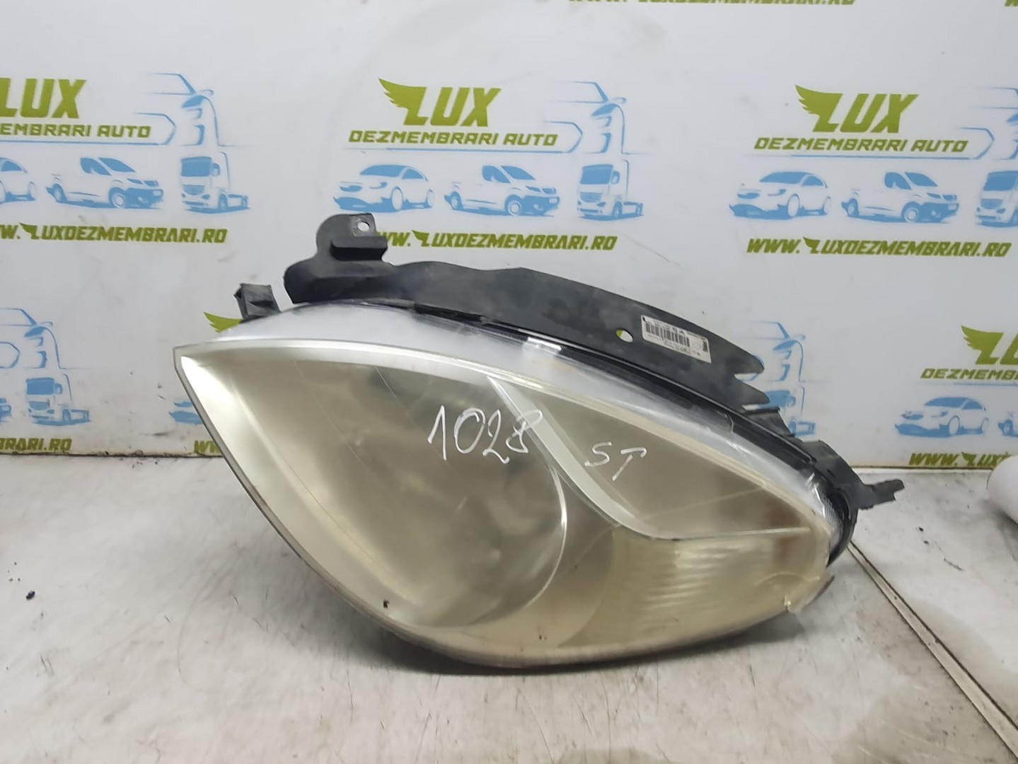 Far stanga 9649557480 Citroen Xsara Picasso 1 (facelift) (2004 - 2010)