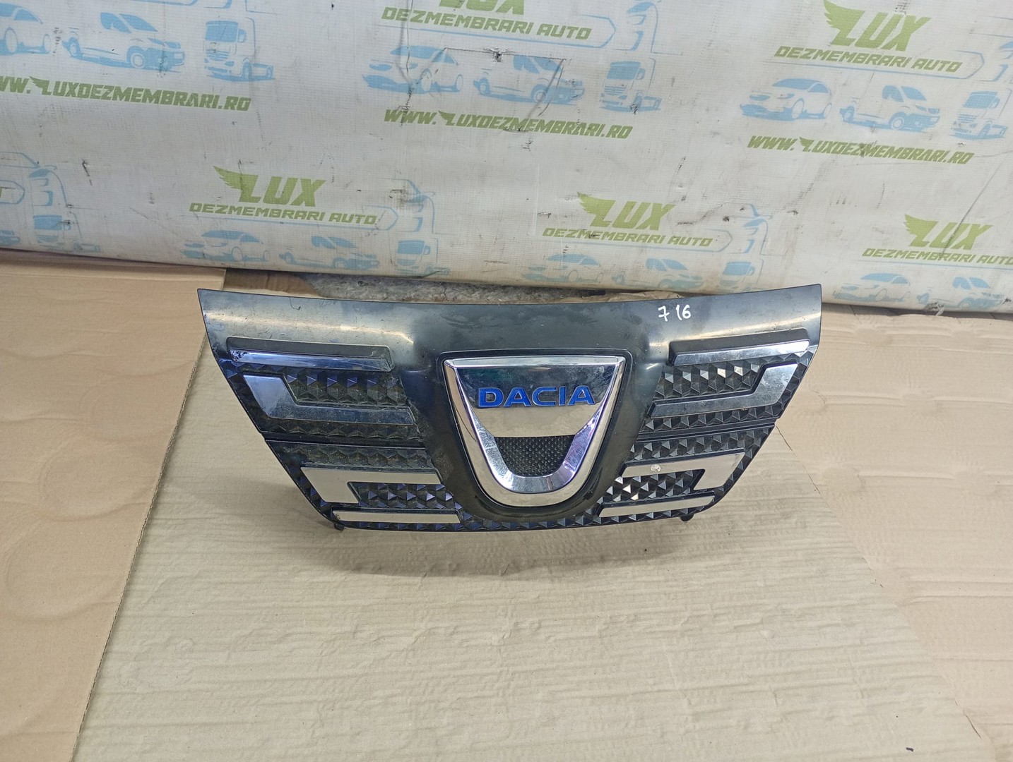 Grila bara fata Dacia Spring 1 (2021 - 2023)