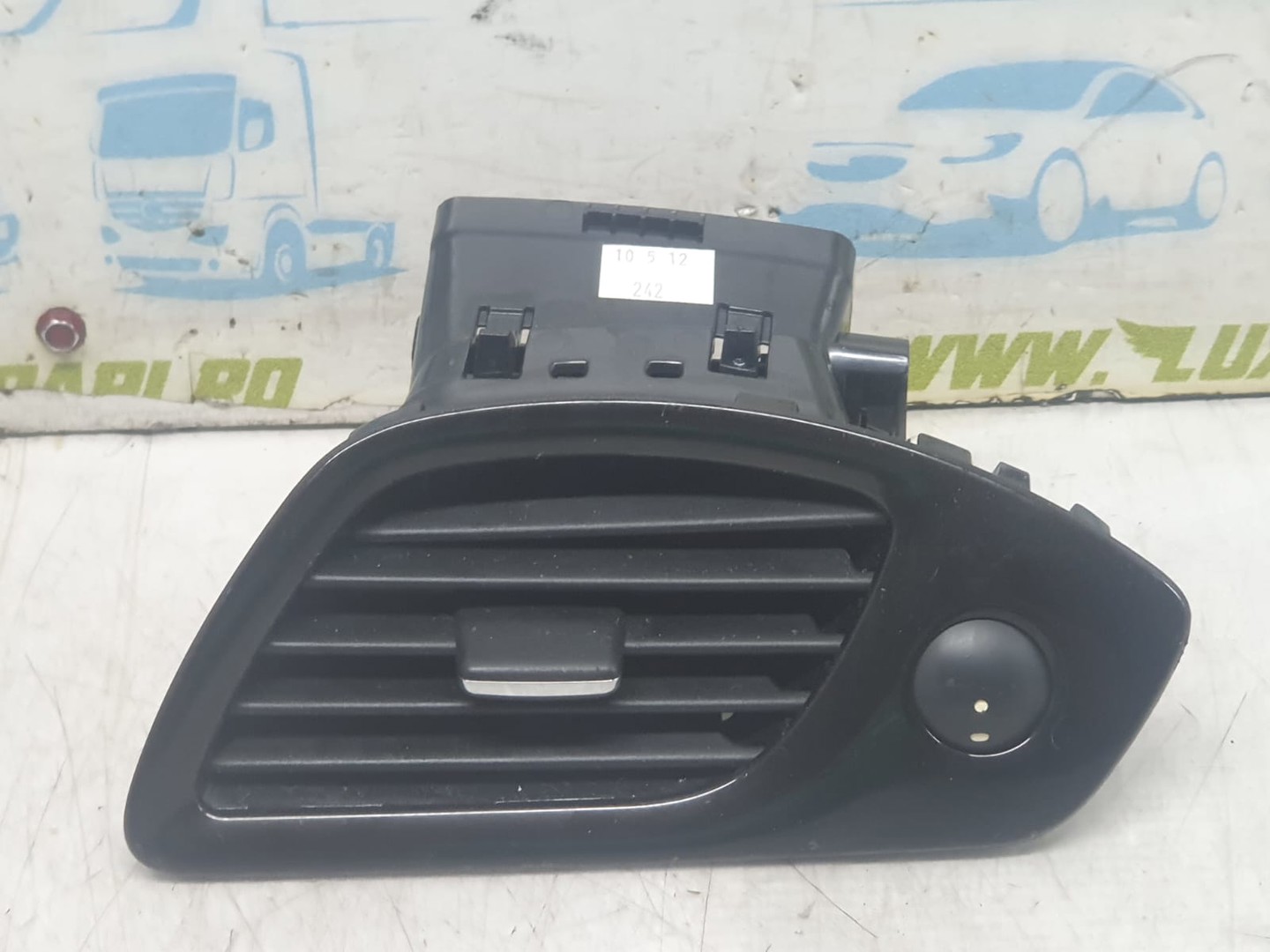 Grila ventilatie bord 1012127 Renault Scenic 3 (2009 - 2012)