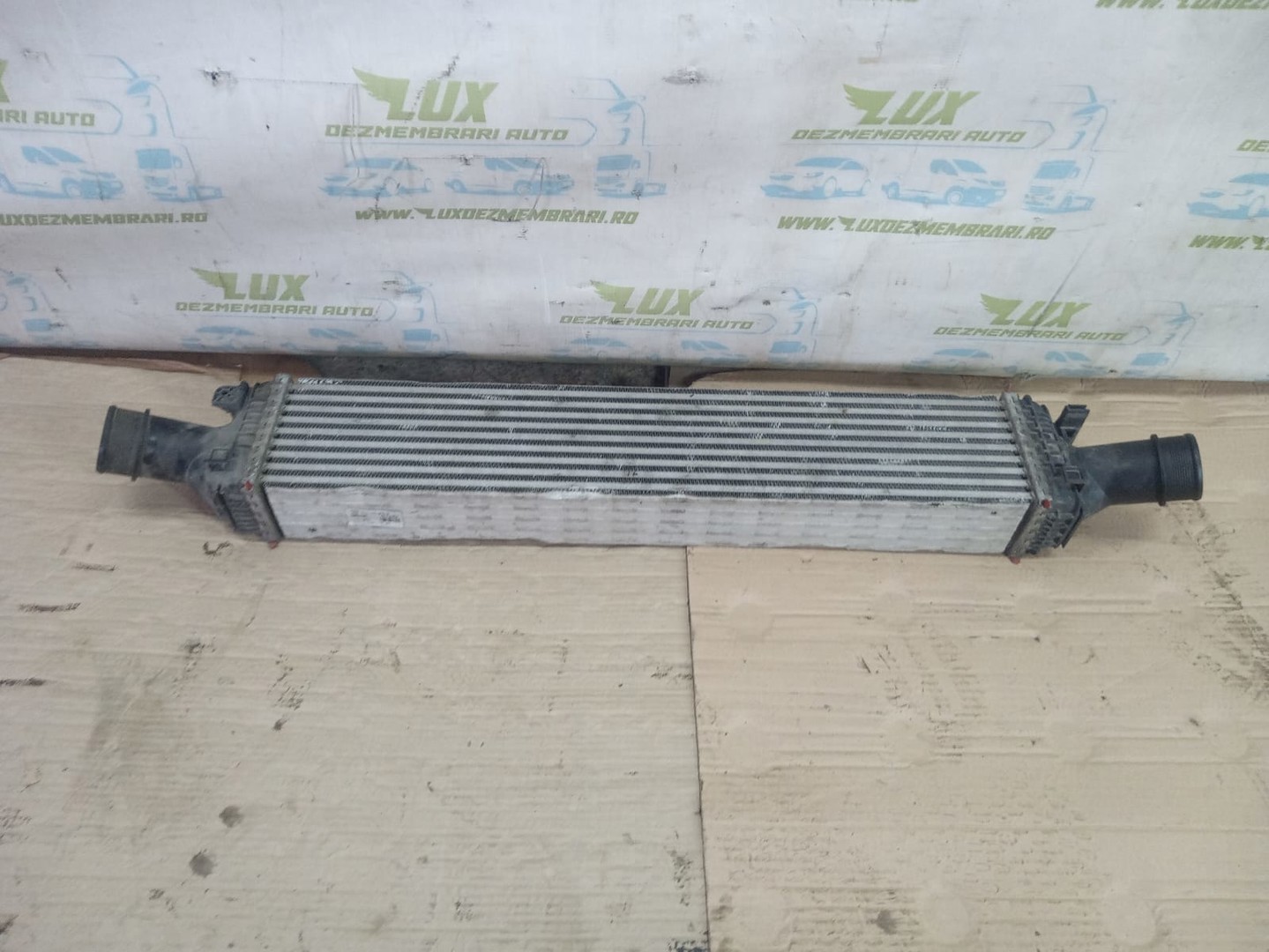 Radiator intercooler 8k0145805E Audi A5 8T (2007 - 2011)