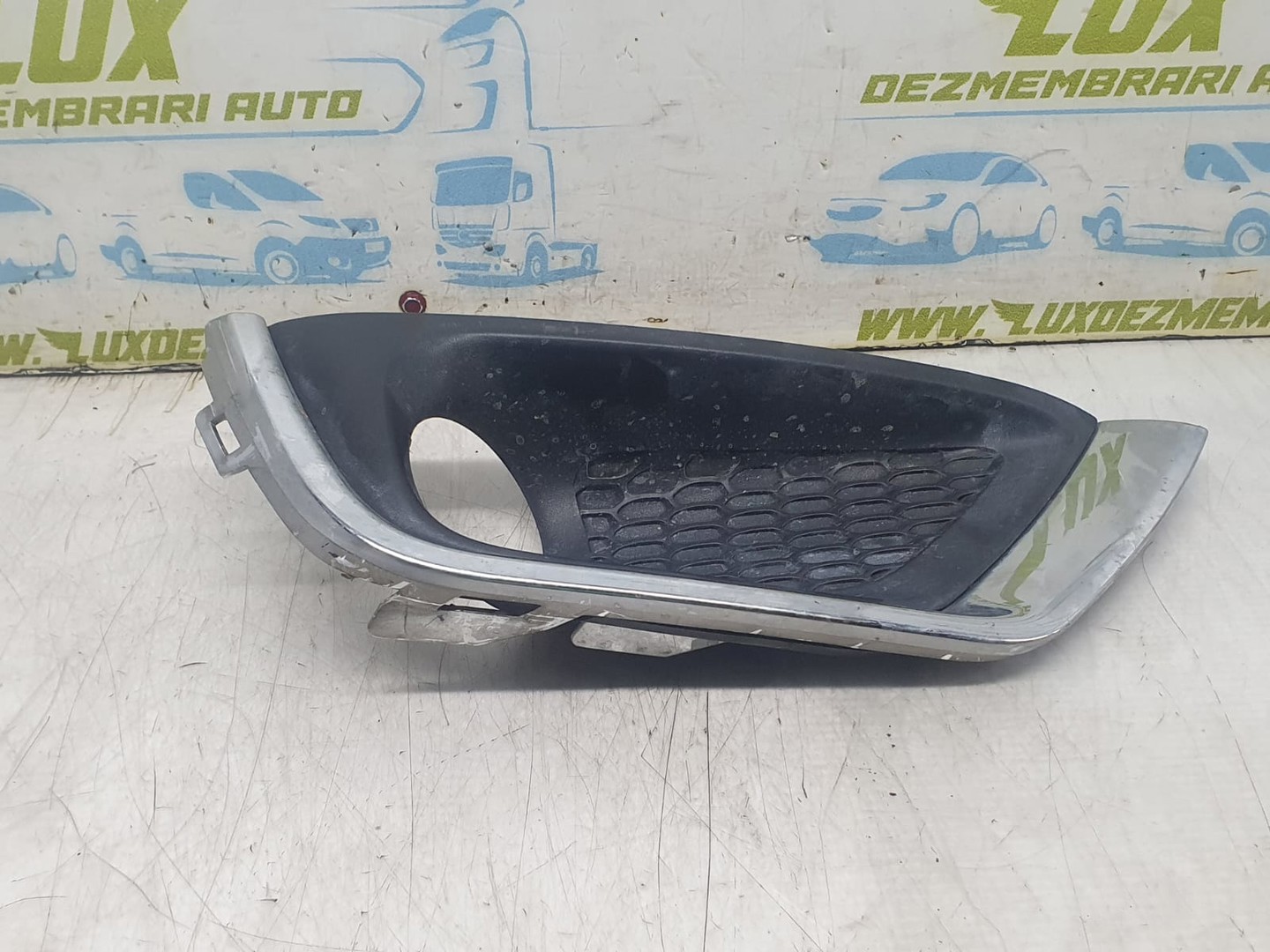 Ornament proiector ceata 4010170341AB Jeep Compass 2 (2017 - 2021)