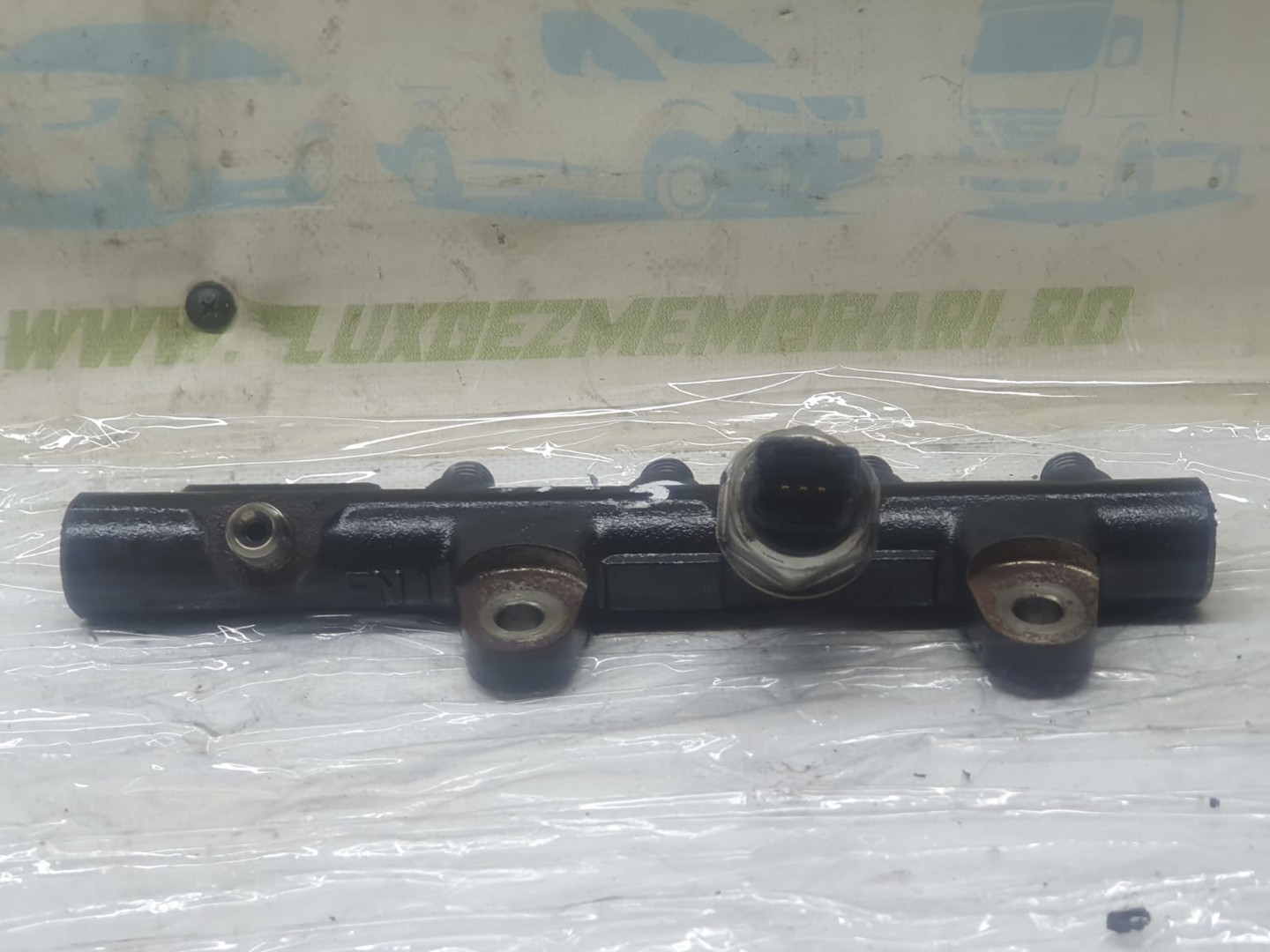 Rampa injectoare 175210651R Nissan Qashqai 2 J11 (2013 - 2020)