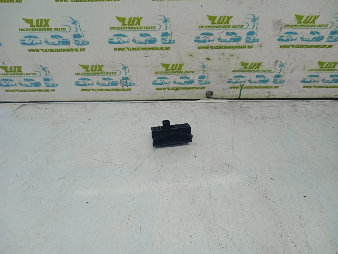 Buton Nissan Qashqai 2 J11 (2013 - 2020)