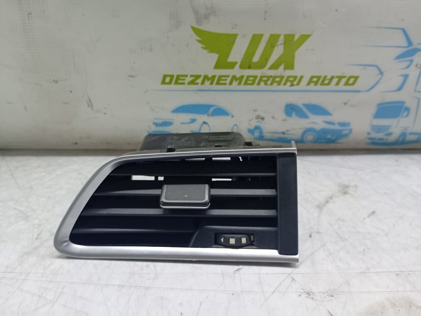 Grila ventilatie bord 9686445377 Peugeot 508 1 (2010 - 2014)