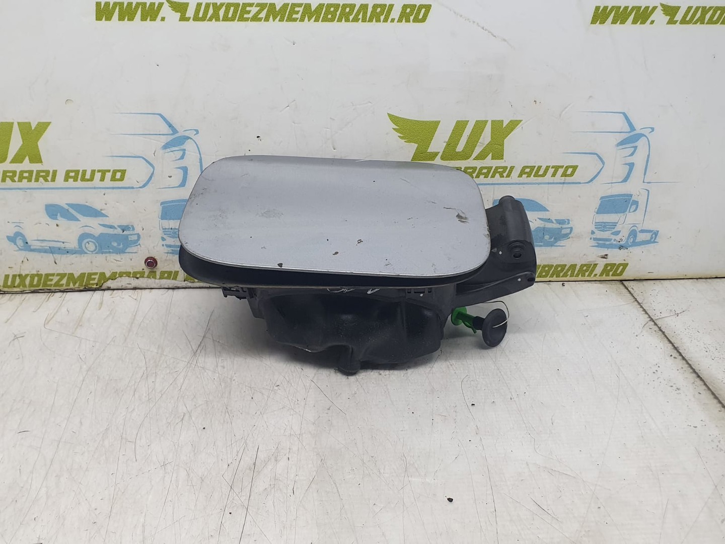 Usita rezervor 68365815AC Jeep Compass 2 (2017 - 2021)