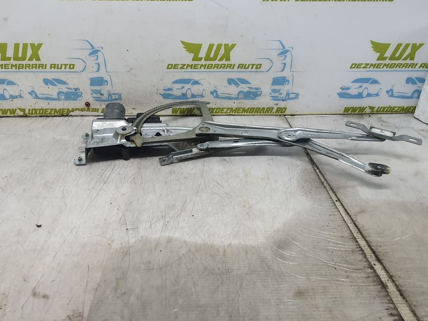 Macara geam dreapta fata 0130821989 Opel Astra H (2004 - 2007)