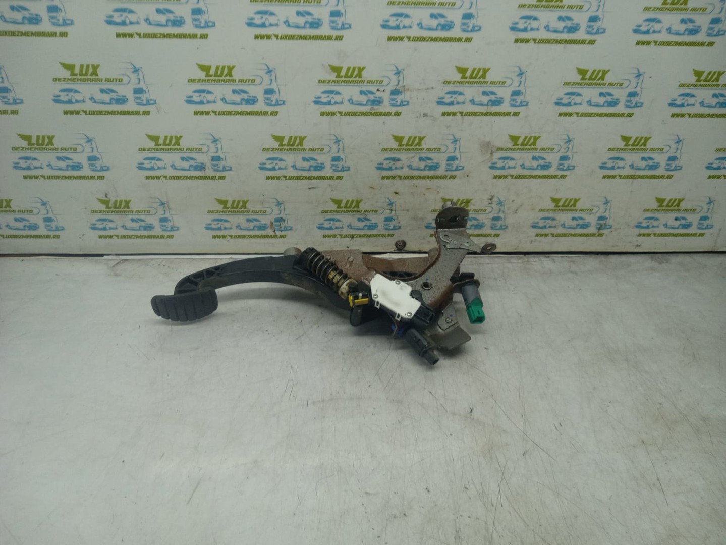 Pedala ambreiaj 465030036r Renault Scenic 3 (2009 - 2012)