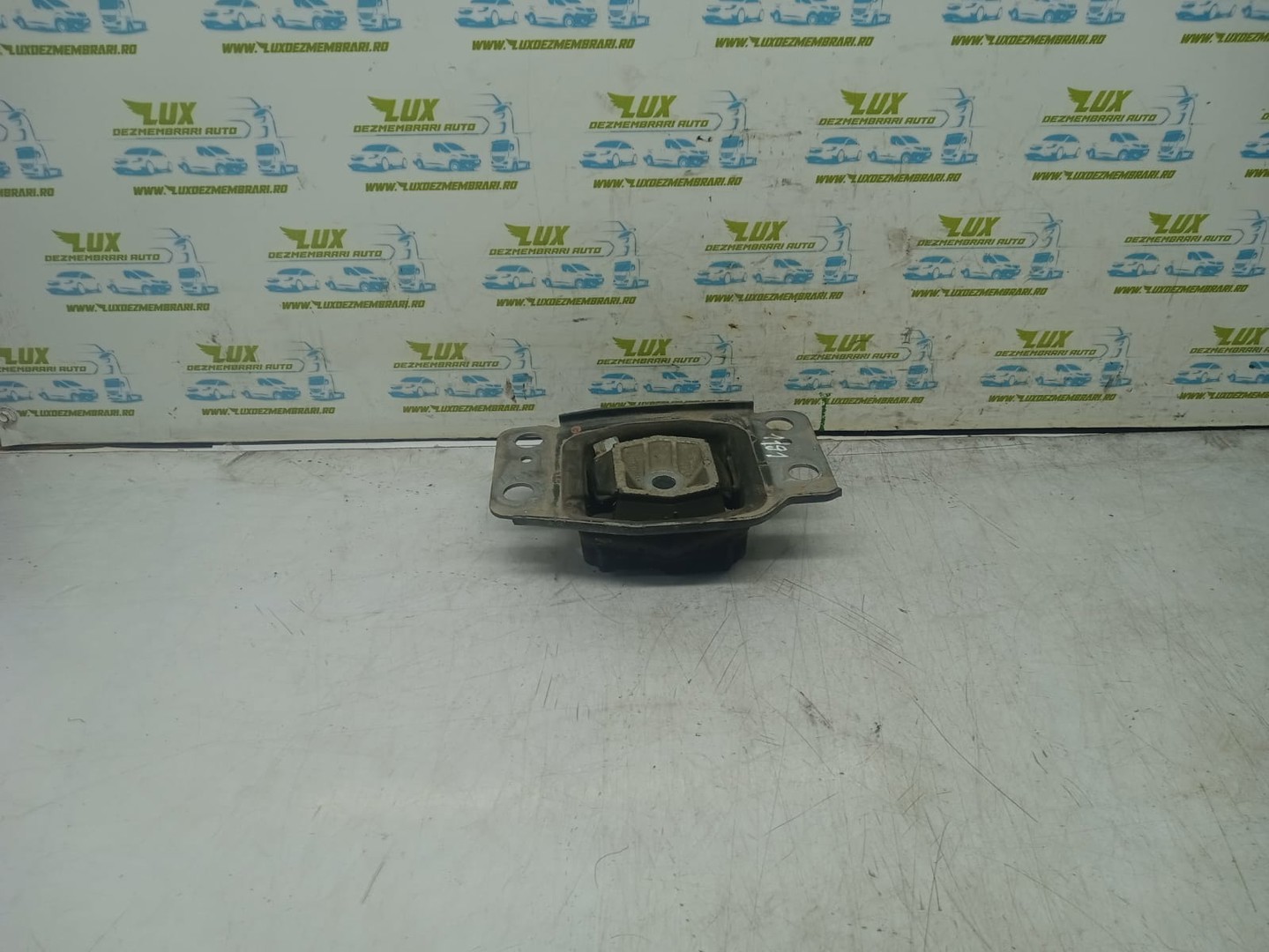 Suport motor 30680700 Ford Mondeo MK4 (facelift) (2010 - 2015)