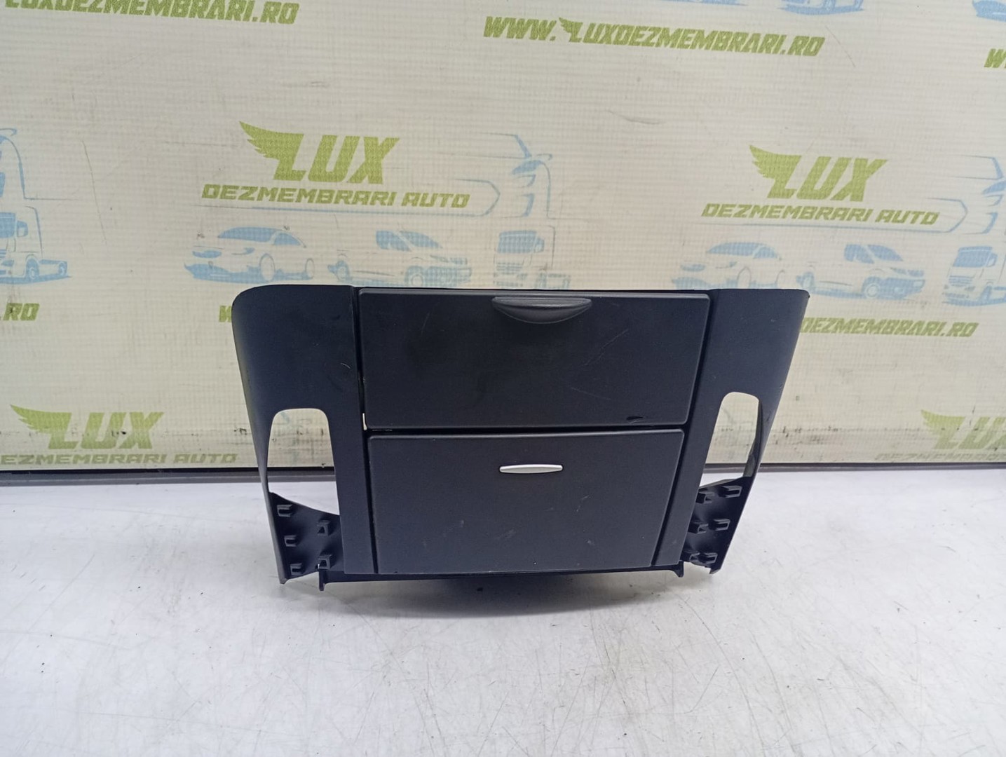 Scrumiera 84707-1H050EQ Kia Ceed 1 (facelift) (2010 - 2012)