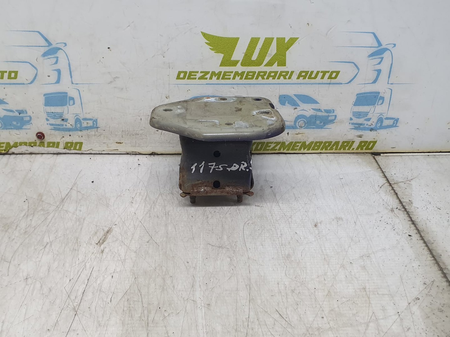 Suport bara spate 852104EA0A Nissan Qashqai 2 J11 (2013 - 2020)