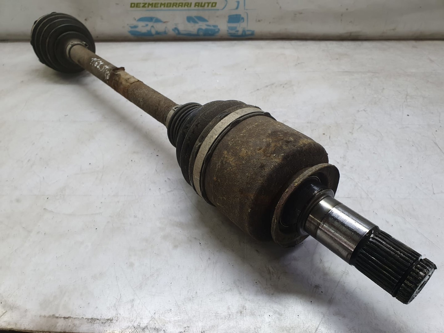 Planetara stanga spate Land Rover Range Rover 4 (2012 - 2017)