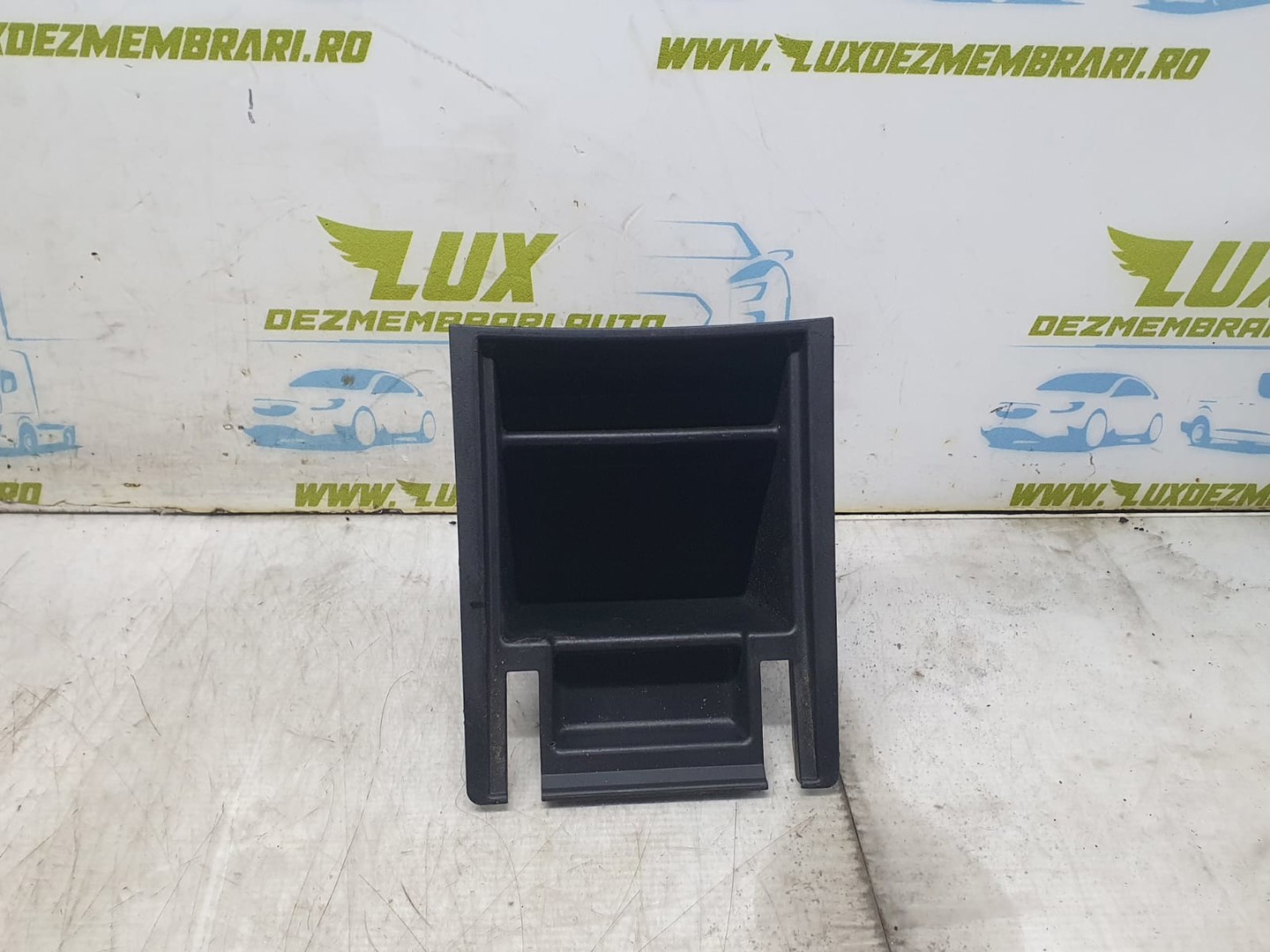 Ornament consola centrala 5F0864981A Seat Leon 3 (5F) (2012 - 2016)