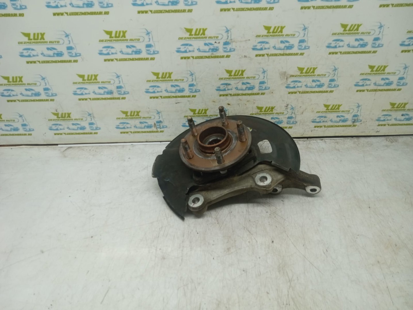 Fuzeta dreapta fata 39030300 Opel Astra K (2015 - 2020)