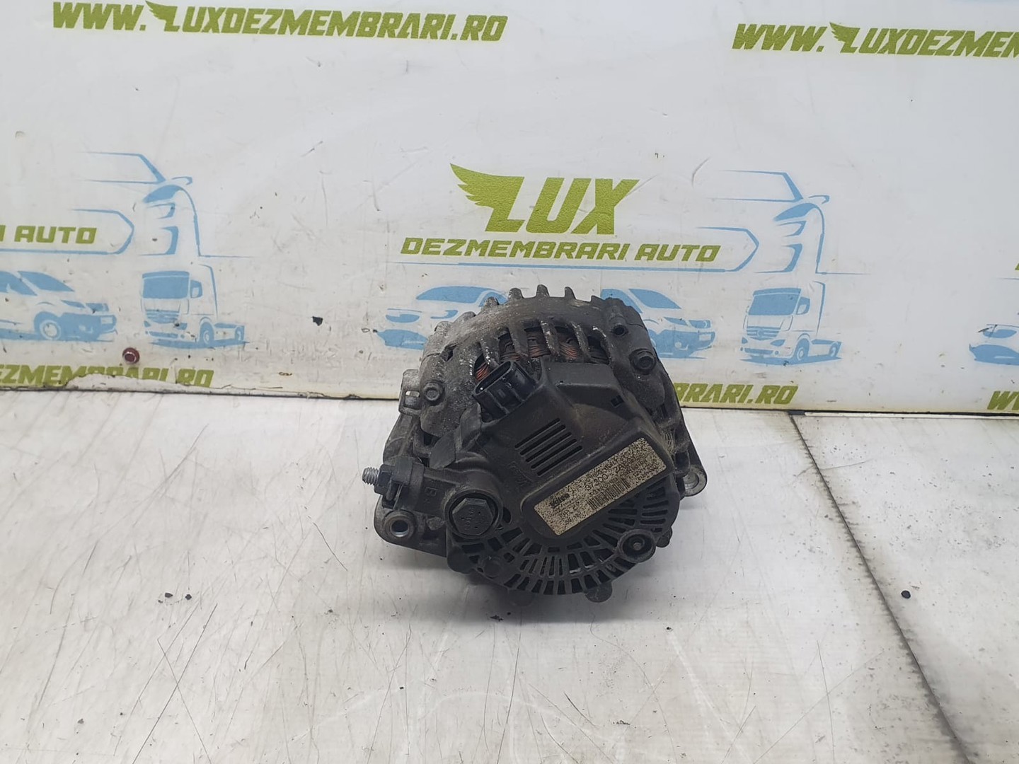 Alternator 37300-2A601 Kia Ceed 1 (facelift) (2010 - 2012)