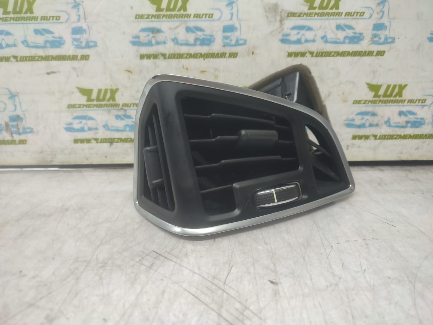 Grila ventilatie bord 07464-00 Ford Grand C-Max 1 (2010 - 2015)