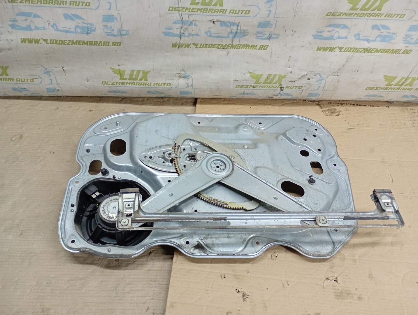 Macara geam stanga fata LH994760 Ford Focus 2 (2004 - 2008)