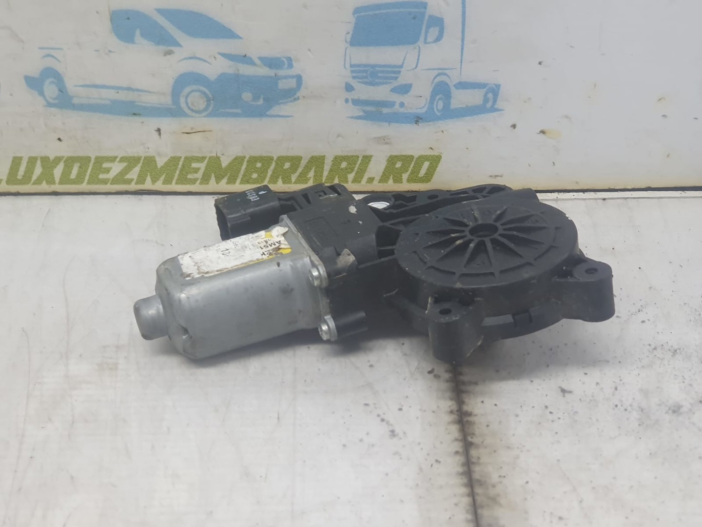 Motoras geam dreapta spate AM51U27000 Ford Grand C-Max 1 (2010 - 2015)