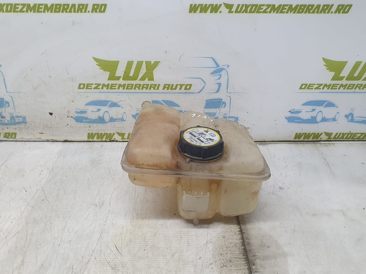 Vas expansiune 8v61-8k218 Ford Grand C-Max 1 (2010 - 2015)