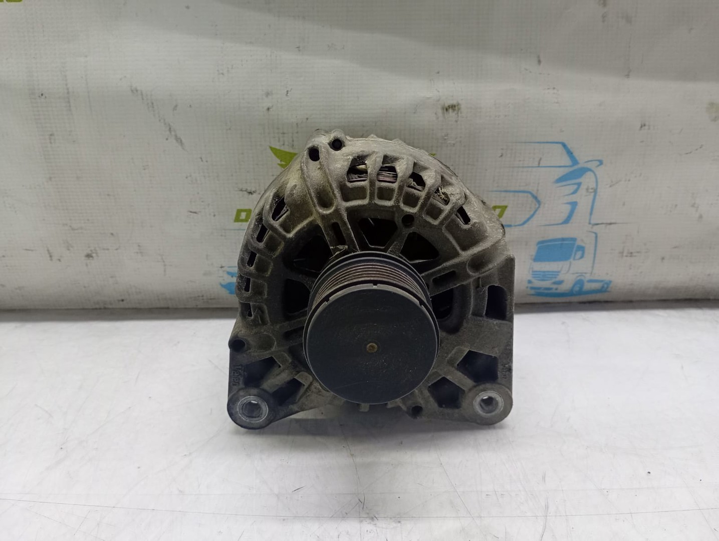 Alternator fg15t057 Dacia Duster 1 (facelift) (2013 - 2017)