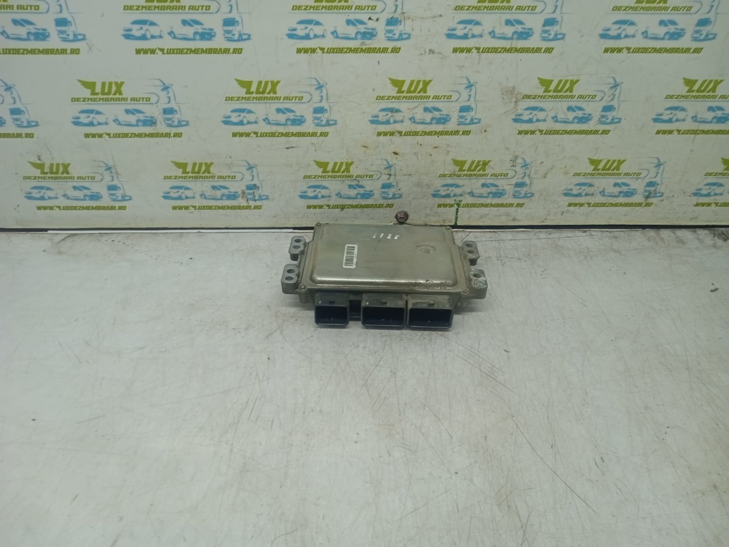 Calculator motor ECU 237100703r Dacia Logan 1 (facelift) (2007 - 2012)